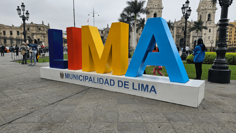 CARTEL LIMA Qué ver en Perú en 15 días